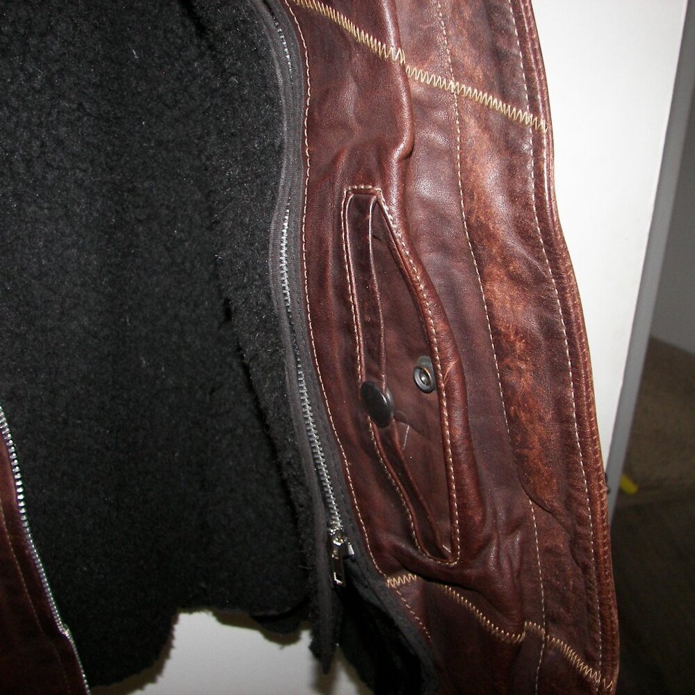 Vintage Golden Goose Giusso distressed caffe leather bomber jacket with tags - Picture 7 of 16